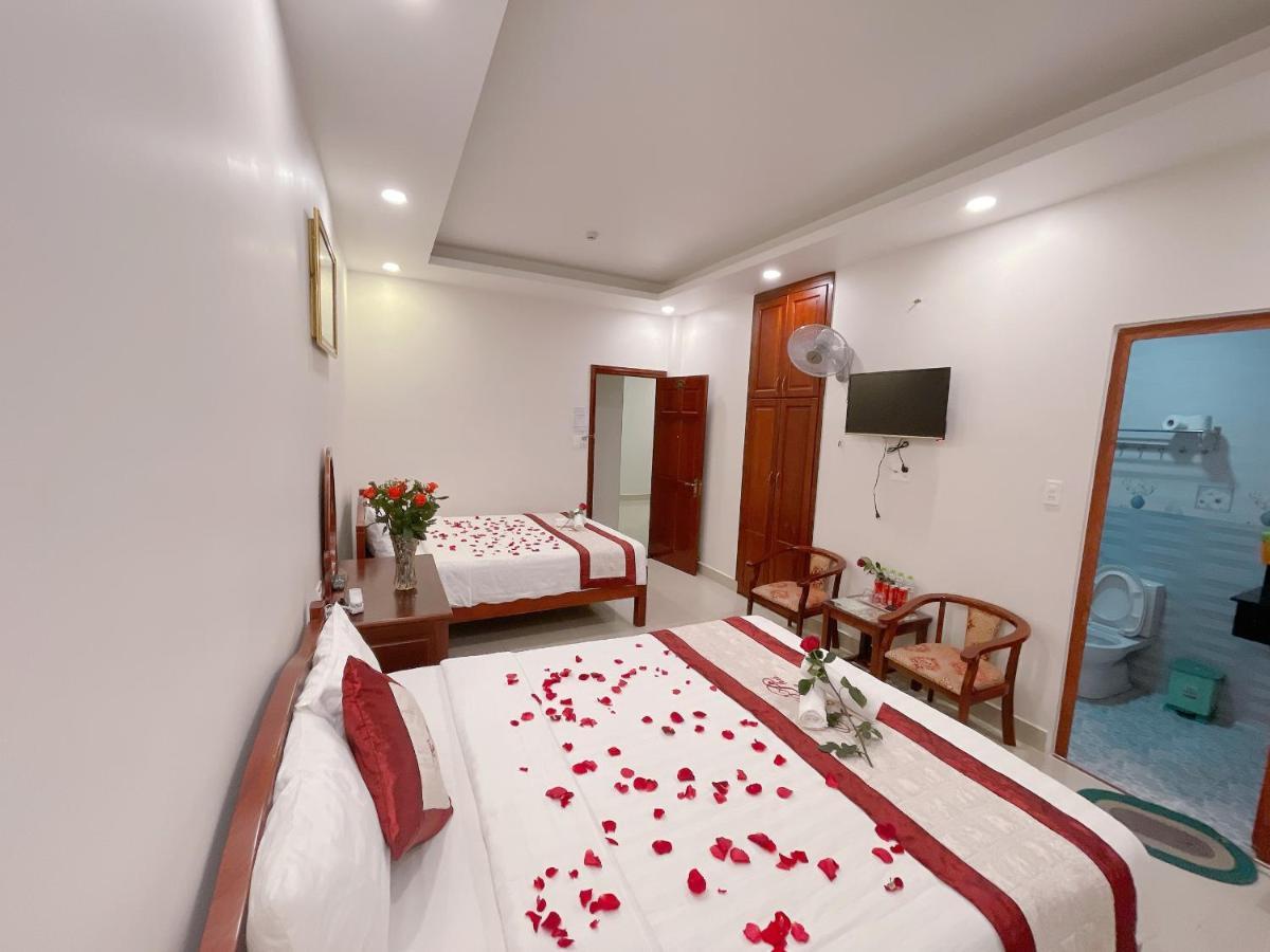 Hotel Thiên Phú à Đà Lạt Extérieur photo