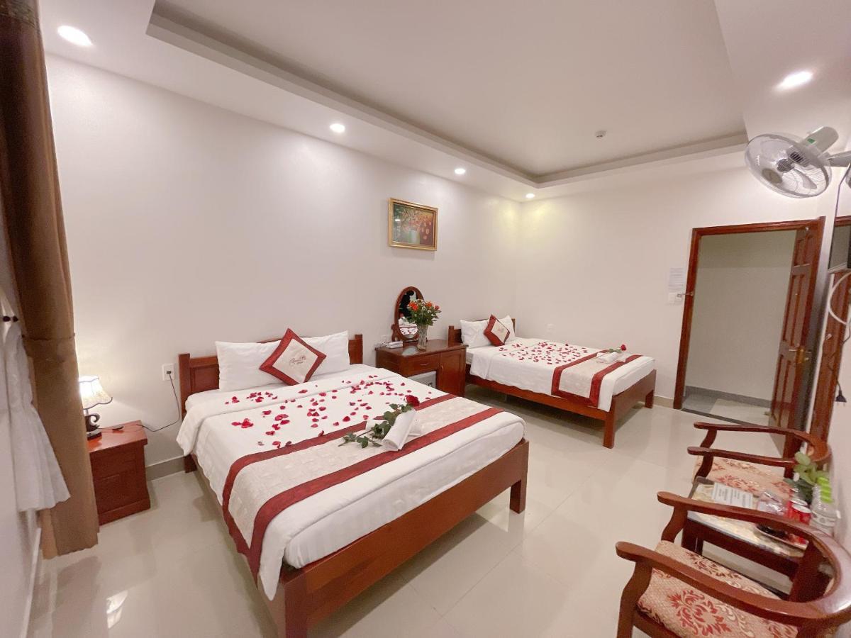 Hotel Thiên Phú à Đà Lạt Extérieur photo