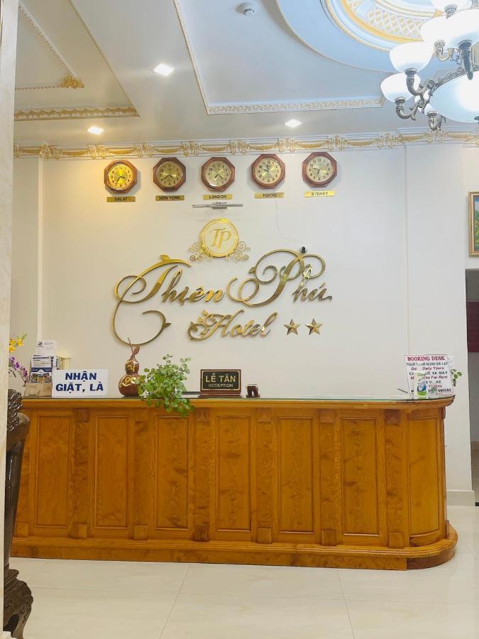 Hotel Thiên Phú à Đà Lạt Extérieur photo