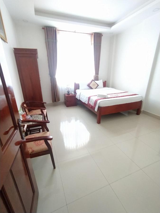 Hotel Thiên Phú à Đà Lạt Extérieur photo