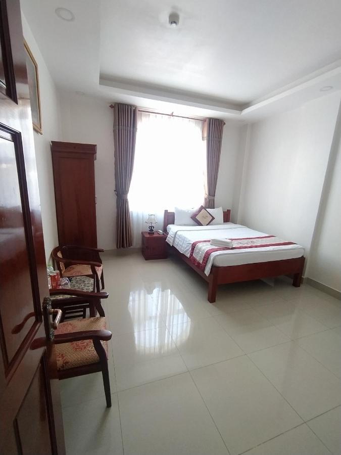 Hotel Thiên Phú à Đà Lạt Extérieur photo